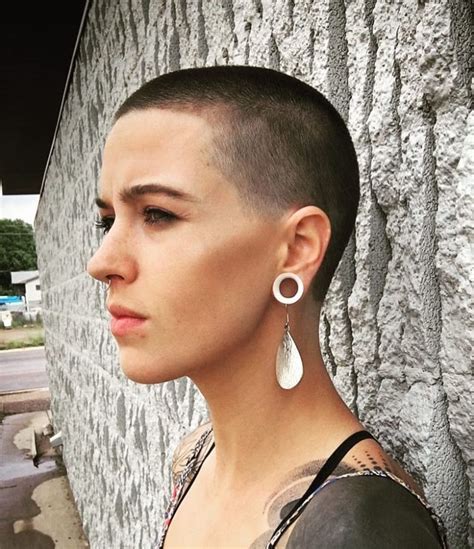 Pin On Short Hair And Buzz Cuts For Women