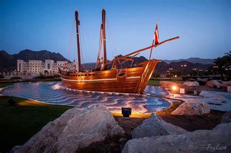 Beautiful Boat From Oman Oman Pretty Places Sultanate Of Oman