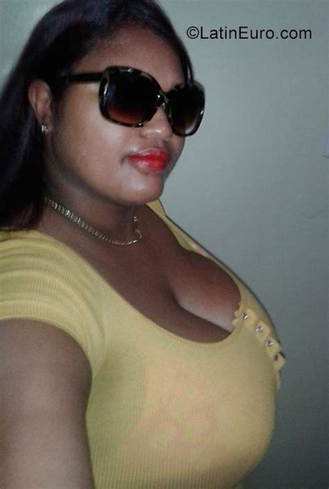 Date This Delightful Dominican Republic Girl Mary From