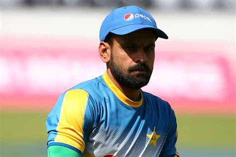 mohammad hafeez cleared windies quick beaton suspended  bowling mykhel