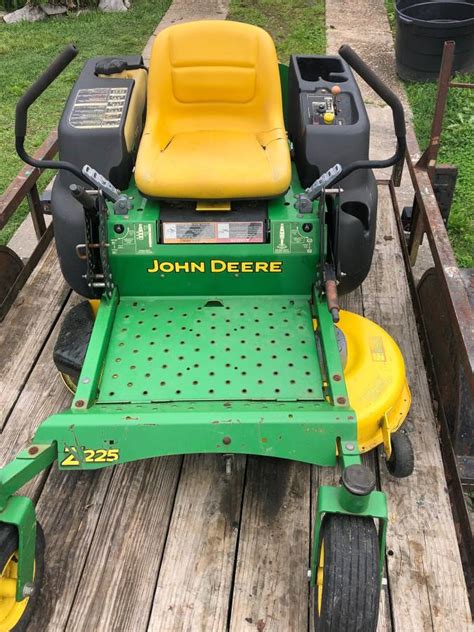 john deere  lawn tractor mower images   finder