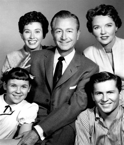classic television shows father   family entertainment