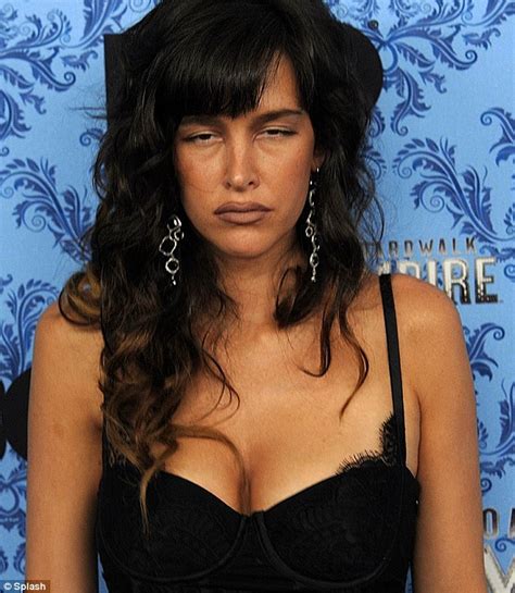 boardwalk empire season premiere paz de la huerta can t keep eyes open