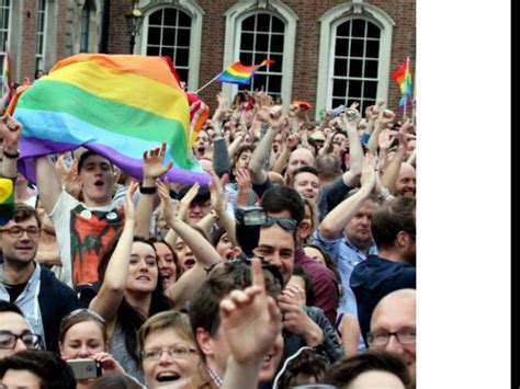 Irlande Le Mariage Homosexuel Promulgué Premières Cérémonies Dans