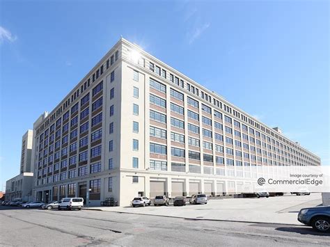madison capital jv inks lease   msf brooklyn property commercial