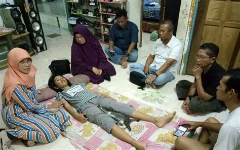 viral tertidur selama 13 hari echa dijuluki si putri tidur dari banjarmasin okezone news