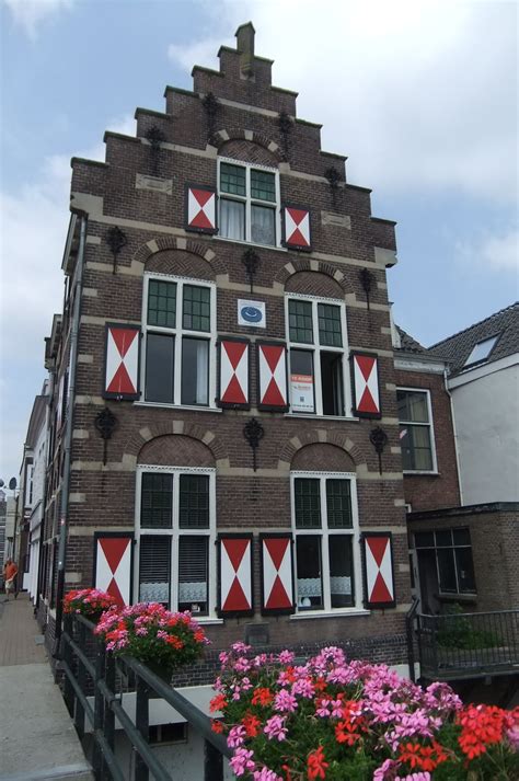 gorinchem  netherlands nederland holland steden