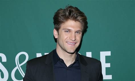 Who Is Keegan Allen Dating The Pretty Little Liars Star Is Linked To