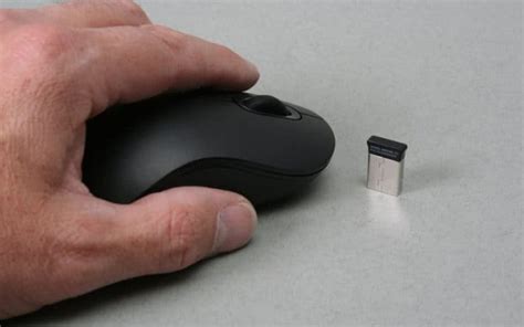 connect  wireless mouse pc guide