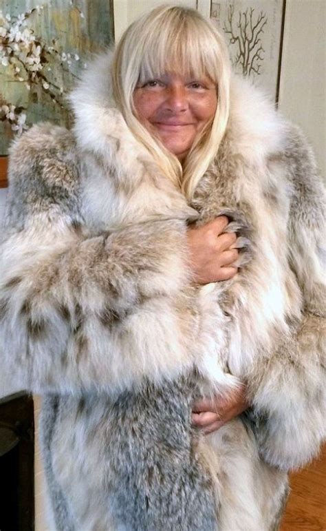 Pin By Furluvva Furever On Furs 8 Fur Coat Fur Fashion Lynx Fur