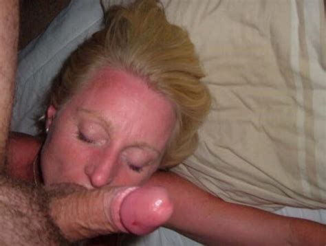 Classy Short Haired Blonde Milf From The Uk 87 Pics
