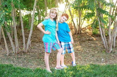 sarah poppe photography big sister little brother