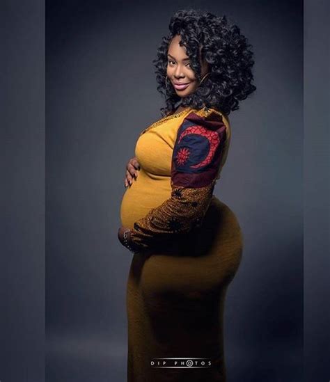photo of ‘pregnant nigerian lady with huge butt causes stir on