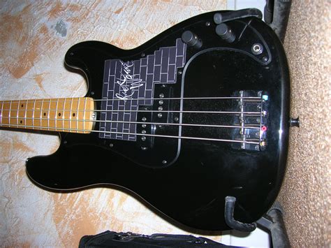 Fender Roger Waters Precision Bass Image 511938