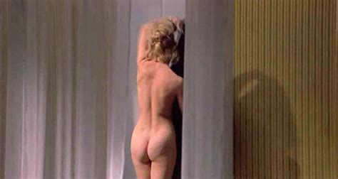 Goldie Hawn Ass Scene From There S A Girl In My Soup Scandal Planet