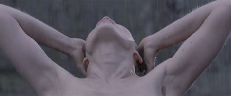 watch online elena bouryka della pioggia noi 2013 hd 1080p