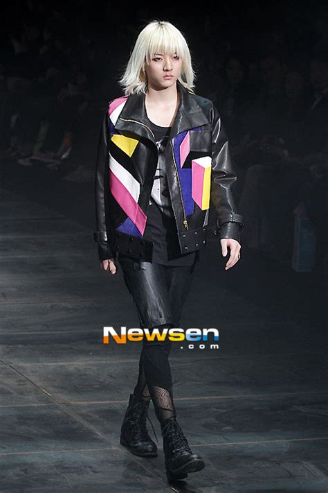 Nuest [pic][070412] Ren En Seoul Fashion Week