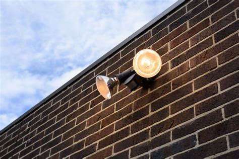 security light installation