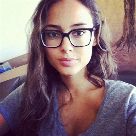 Cute Brunette Women With Glasses Yahoo Image Search Results Красота