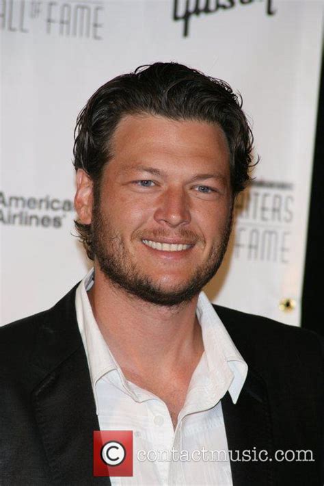blake shelton  annual songwriters hall  fame ceremony   marriott marquis hotel
