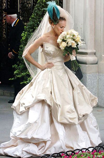 carrie bradshaw wedding gown by vivienne westwood sold out fashion and wear geniusbeauty