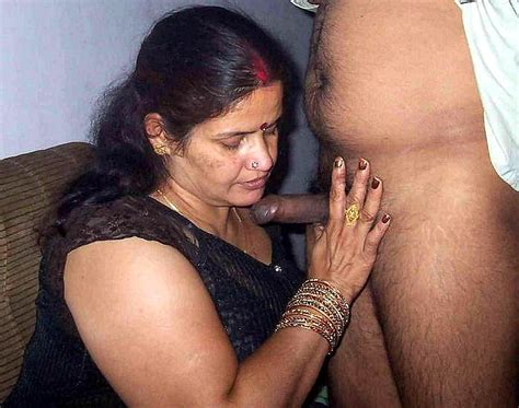 indian blowjob gallery aunty girl bhabhi all suck dicks