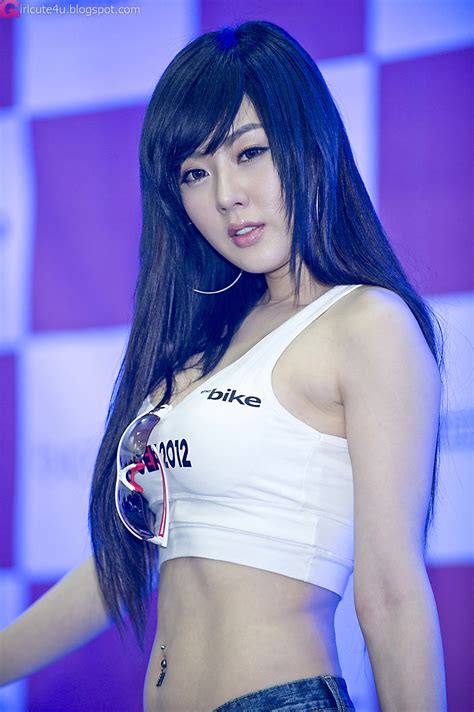 Cute Asian Girl Hwang Mi Hee Spoex 2012