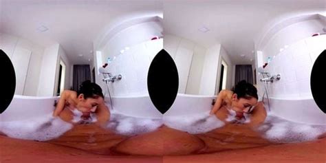 Watch Bubbl3s Vr Bath Virtual Reality Porn Spankbang
