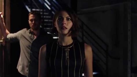 Arrow 3x13 Oliver Queen Confesses To Thea Youtube