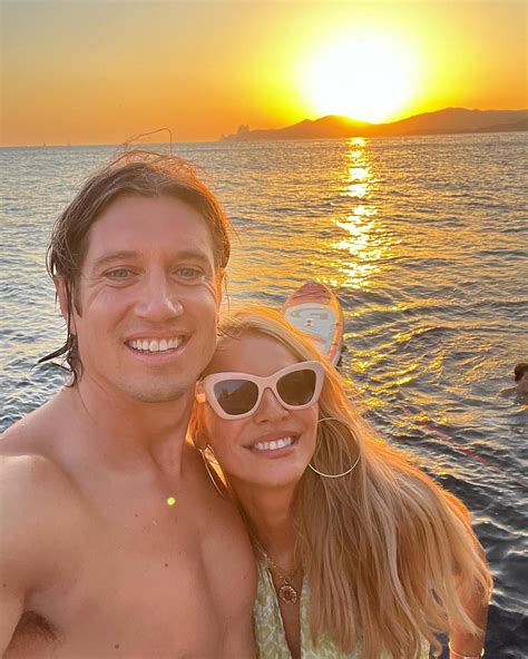 Inside Strictlys Tess Daly Unbreakable Marriage To Soul Mate Vernon