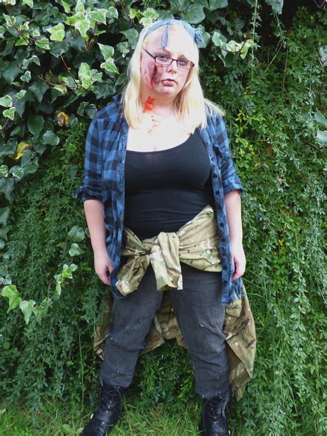 Jelly Rose Spooktober 2015 Day 2 Zombie Apocalypse Survivor