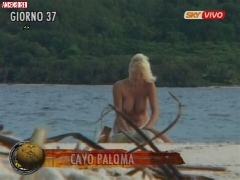 Ela Weber Nuda ~30 Anni In L Isola Dei Famosi