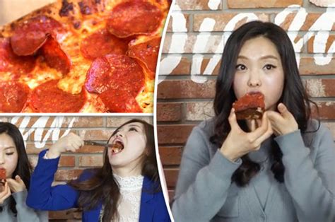 Hot Asian Girls Eat Pizza For First Time In Korea Daily Star