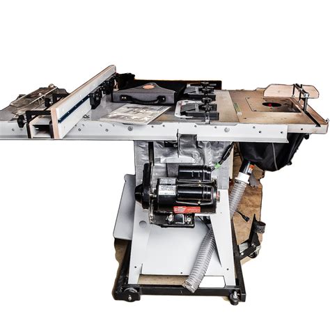 delta   contractor   biesemeyer fence  integral router table ebth