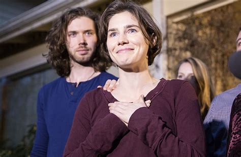 ‘gay For The Stay’ Amanda Knox Reveals Intimate Details Of