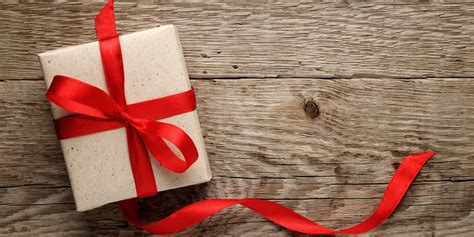 wrap  gift   pro     year  video huffpost