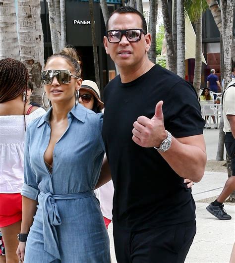 Jennifer Lopez And Alex Rodriguez Out For Lunch In Miami