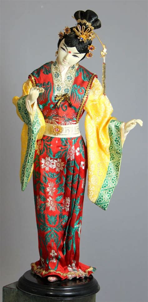 vintage chinese japanese asian geisha yu chu doll on stand