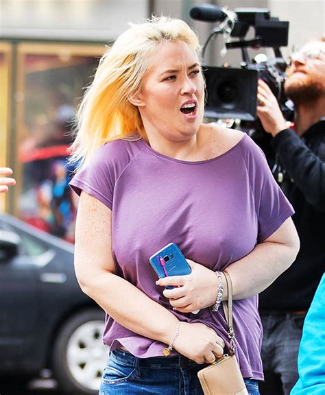 [pics] mama june braless — see her flaunting nipples in nyc after weight loss hollywood life