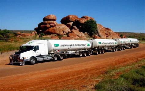 australia train routier gros camions voiture vintage