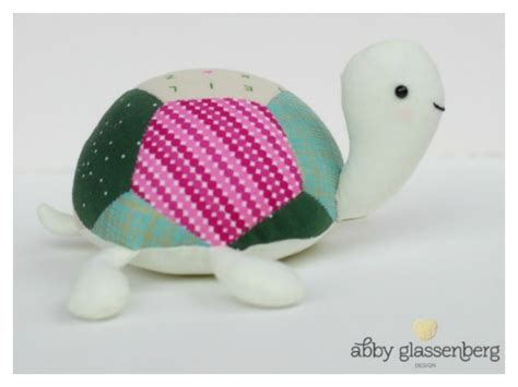 tilly  turtle  sewing pattern