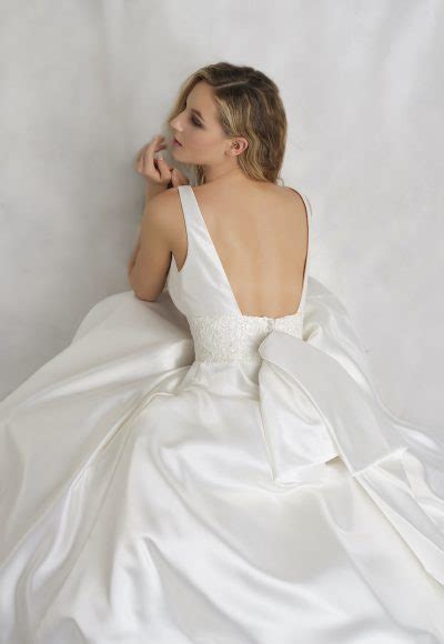 sleeveless v neckline mikado a line wedding dress with detachable bow