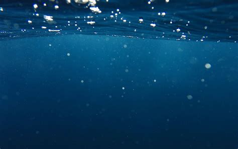 vr bubble underwater swim blue dark pattern wallpaper