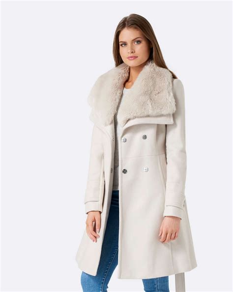 love    item   iconic fur collar coat coat fur collars