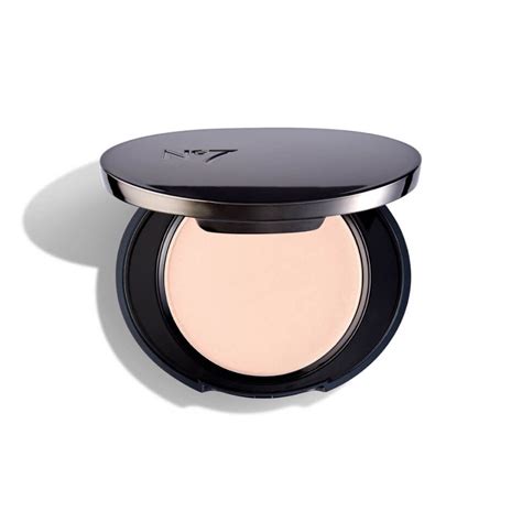 light diffusing powder blends evenly  skin   sheer coverage