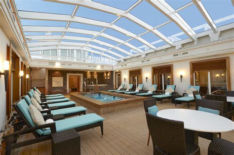 norwegian gem cruise ship outdoor decks  pool areas