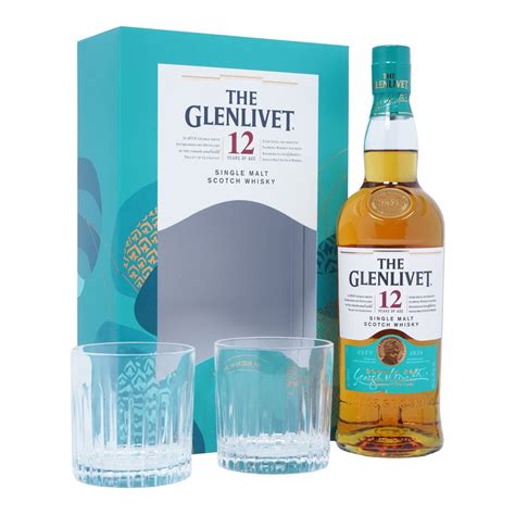 glenlivet  year   glass gift pack gift ideas   whisky world uk
