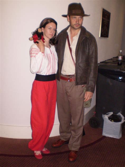 Indiana Jones And Marion Ravenwood