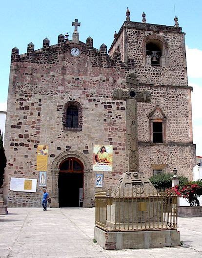 colonialmexico mexican crosses ciudad hidalgo
