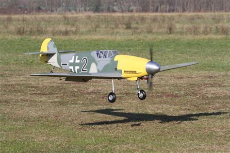 giant scale rc airplane